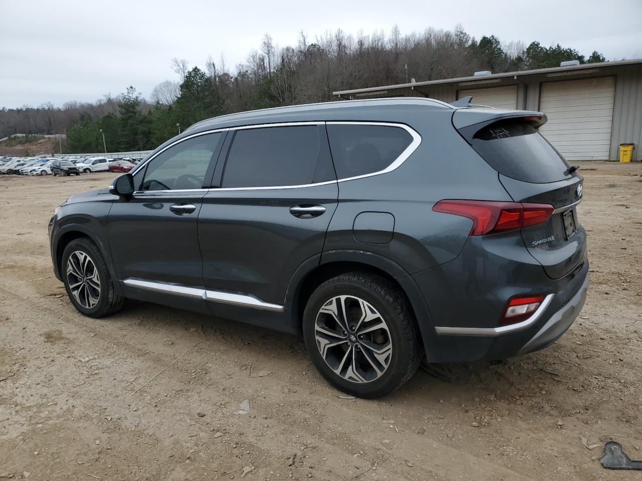 2019 Hyundai Santa Fe - Image 2