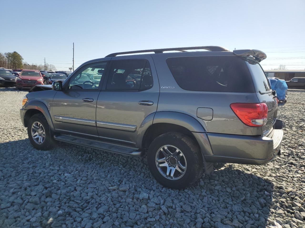 2007 Toyota Sequoia - Image 2