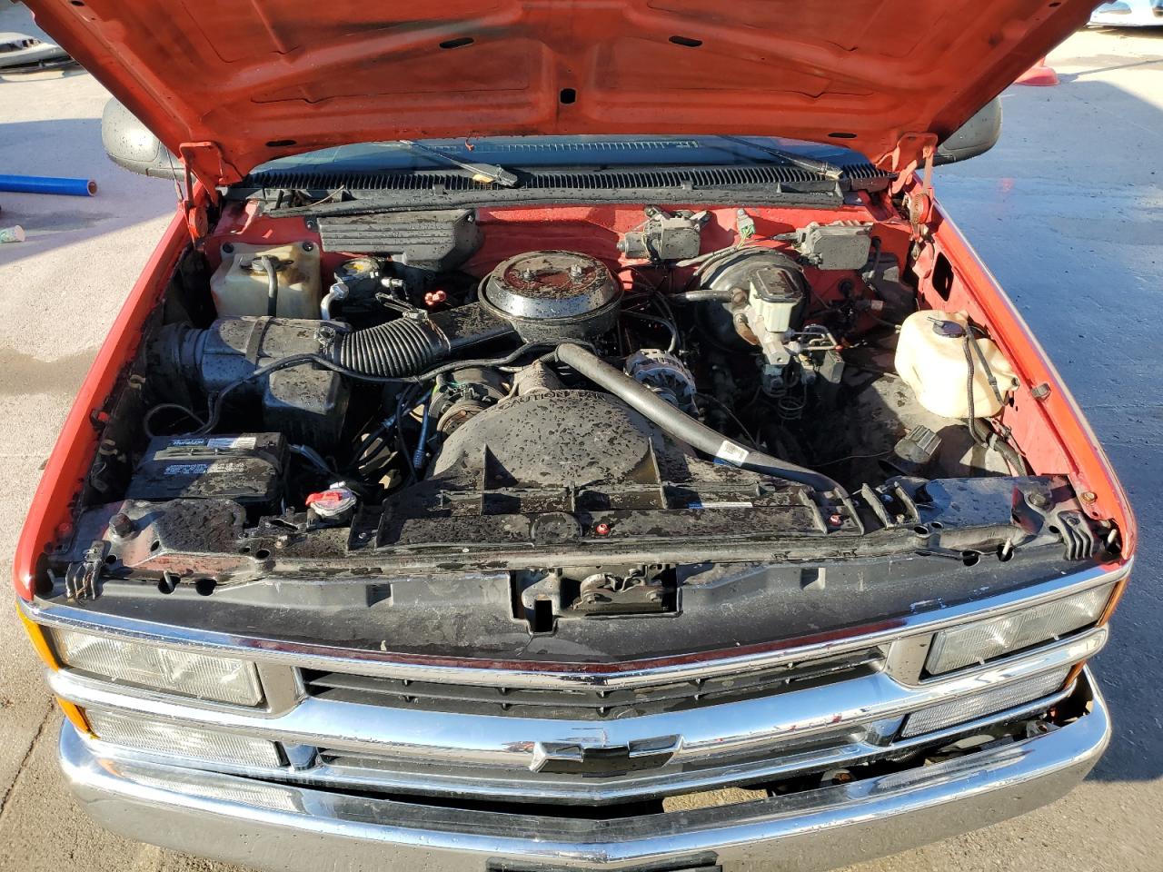 1994 Chevrolet GMT-400 - Image 11