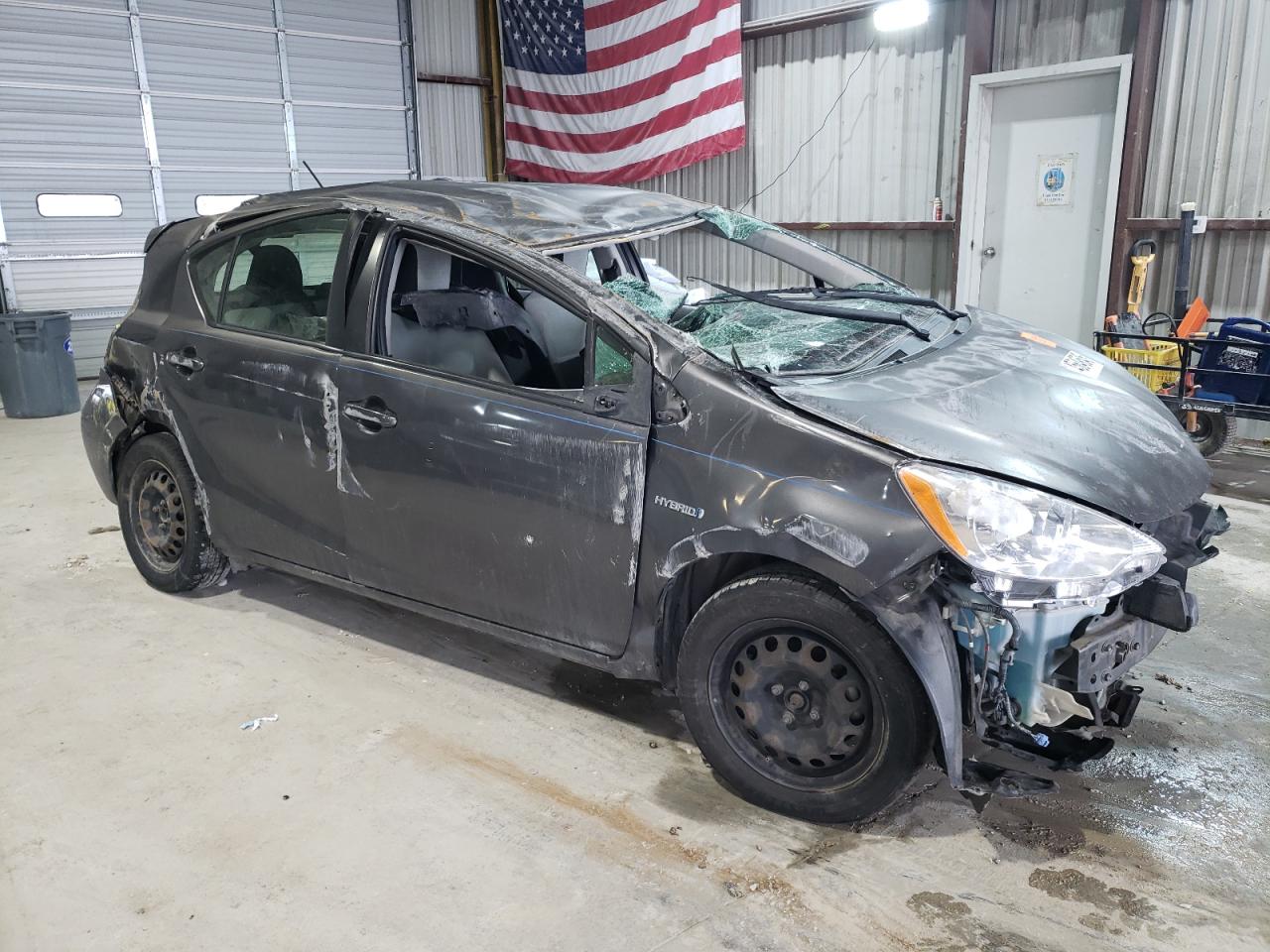 2013 Toyota Prius - Image 4