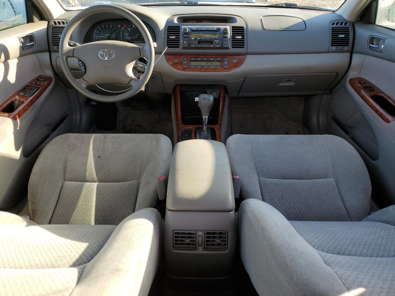 2002 Toyota Camry - Image 8
