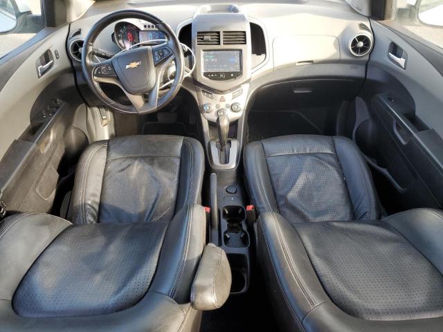 Hatchbacks CHEVROLET SONIC 2016 Biały