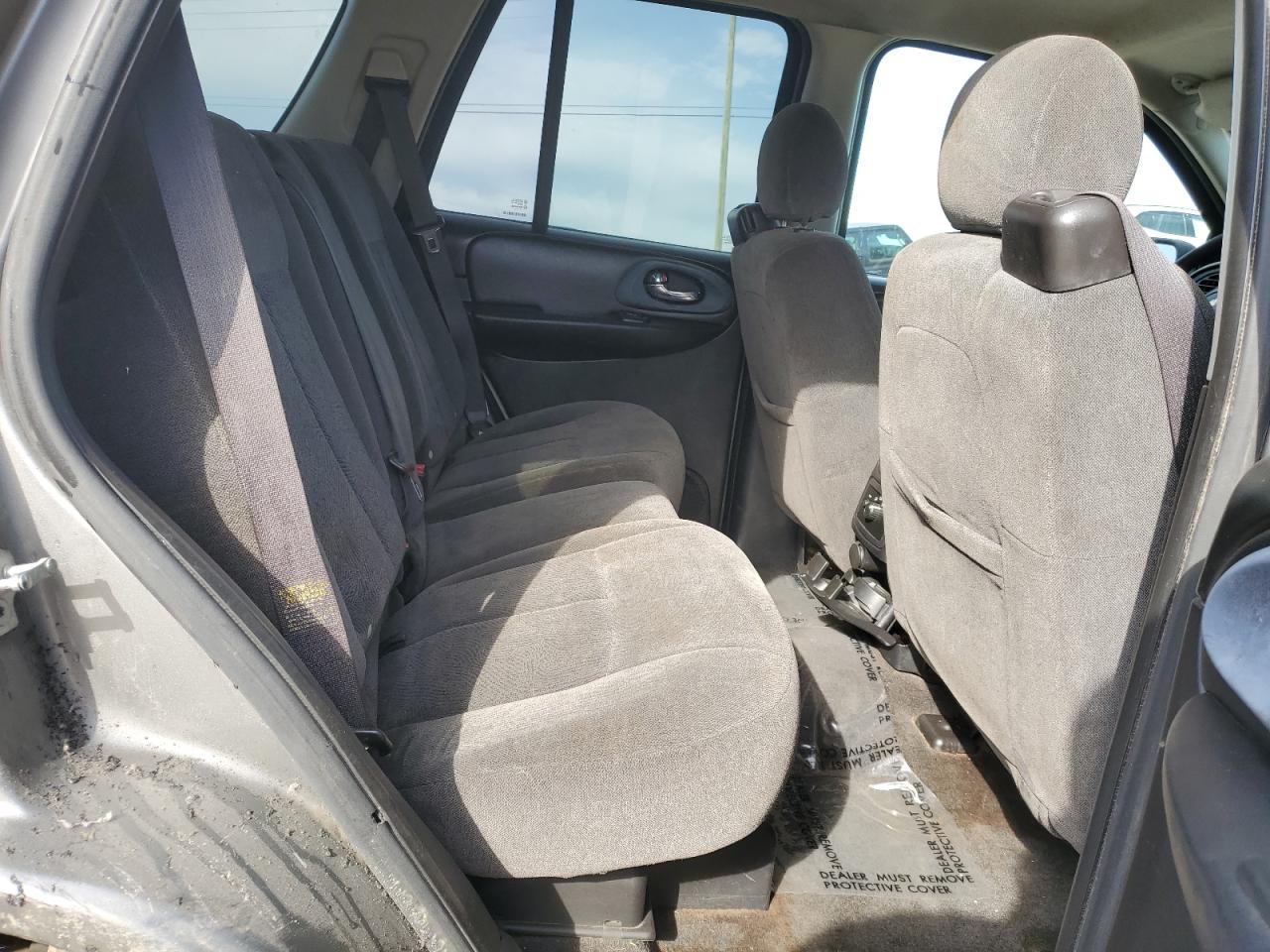 2005 Chevrolet TrailBlazer - Image 11