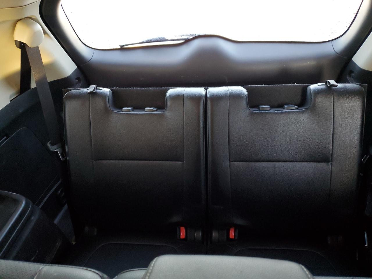 2016 Mitsubishi Outlander - Image 10