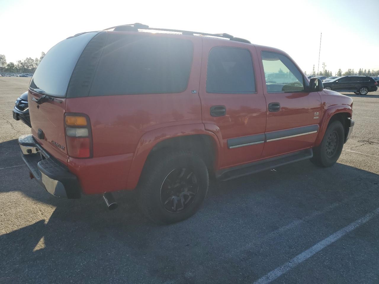 2002 Chevrolet Tahoe - Image 3