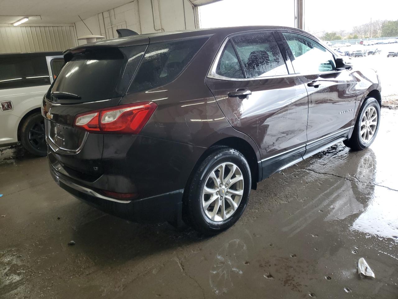 2020 Chevrolet Equinox - Image 3