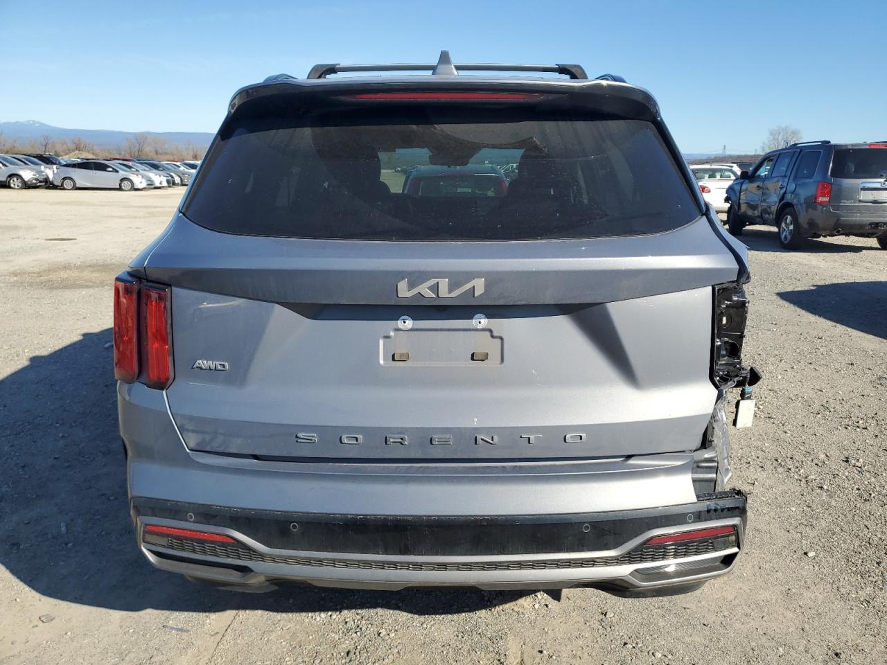 2022 Kia Sorento - Image 6