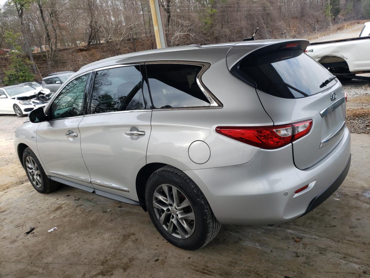 2015 Infiniti QX60 - Image 2