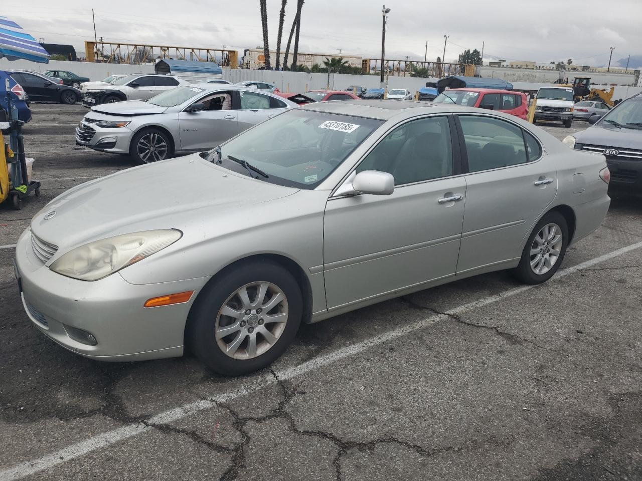2004 Lexus Es 330 de vânzare în Van Nuys, CA - Front End