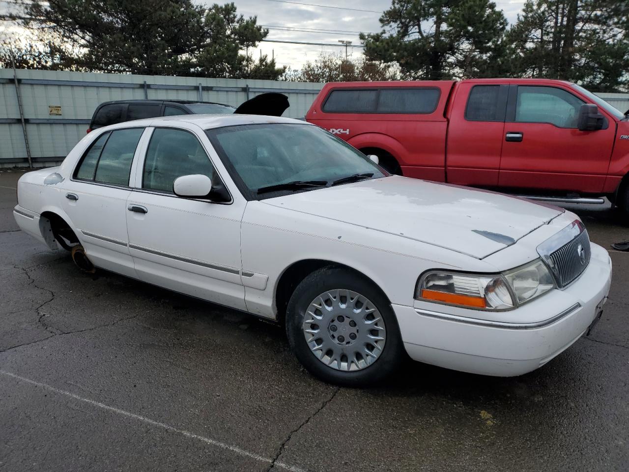 2004 Mercury Grand Marquis - Image 4