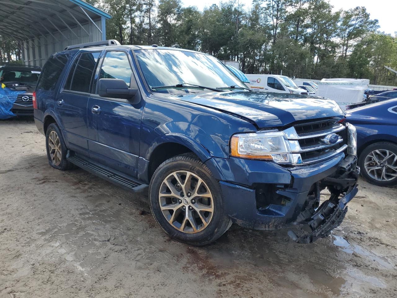 2017 Ford Expedition - Image 4