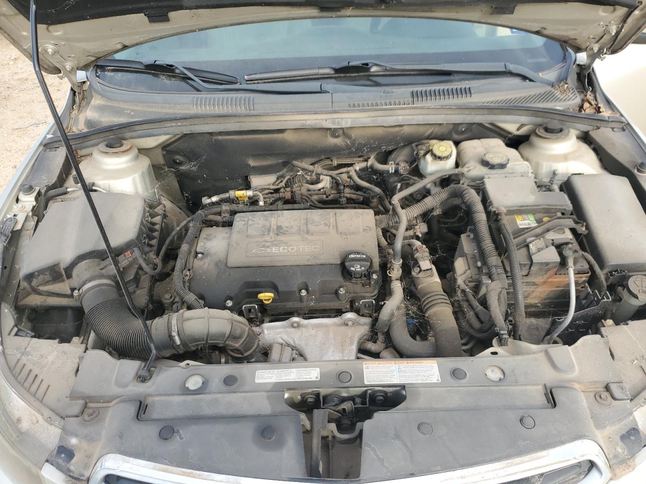 2015 Chevrolet Cruze - Image 12