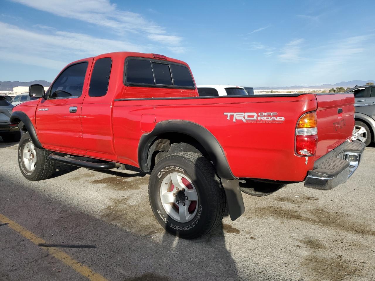 2004 Toyota Tacoma - Image 2
