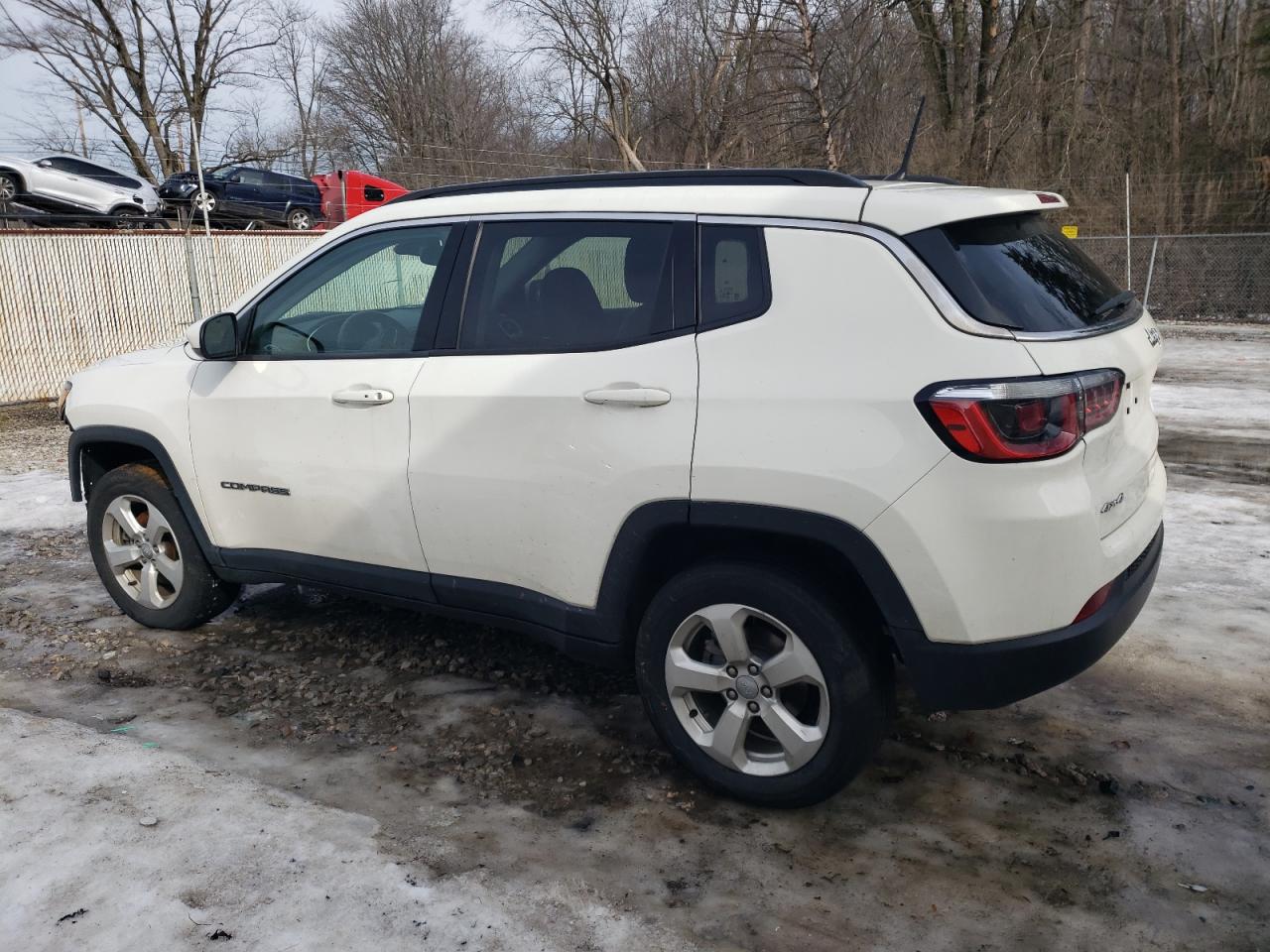 2018 Jeep Compass - Image 2