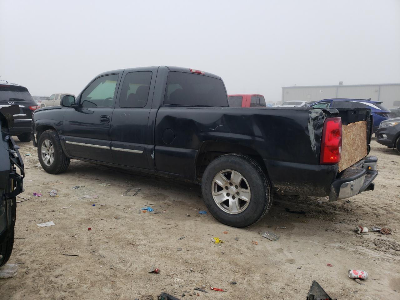 2003 Chevrolet Silverado - Image 2