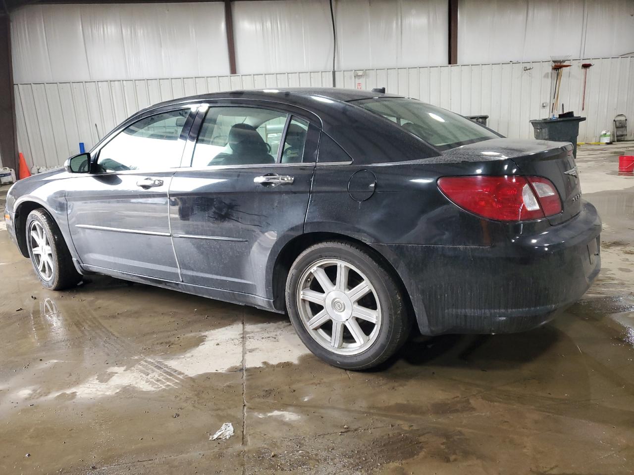 2007 Chrysler Sebring - Image 2