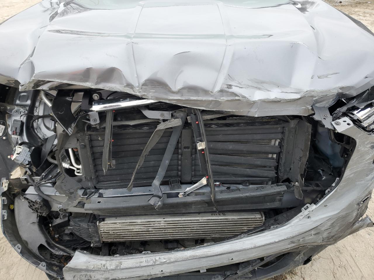 2020 GMC Terrain - Image 12