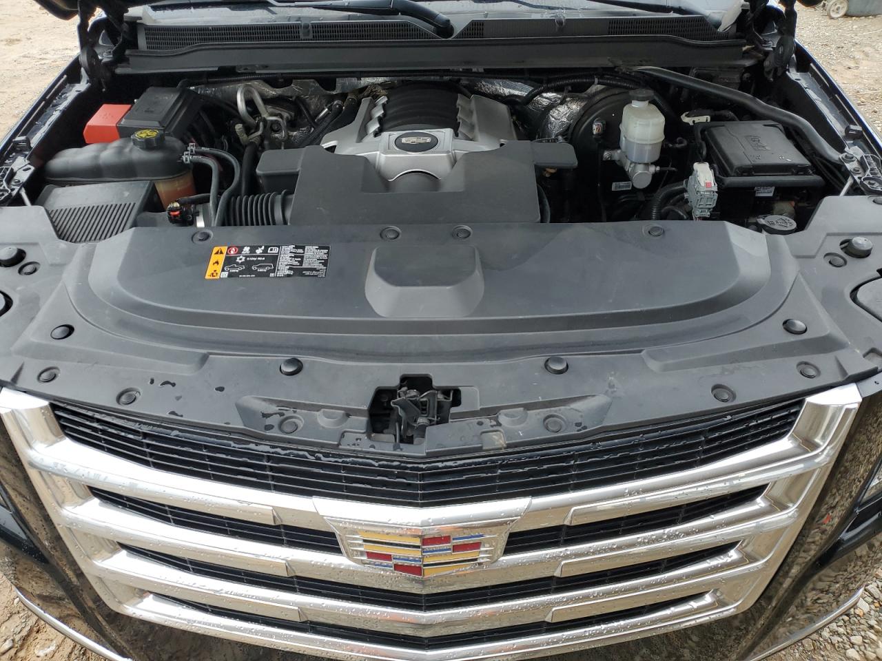 2017 Cadillac Escalade - Image 12