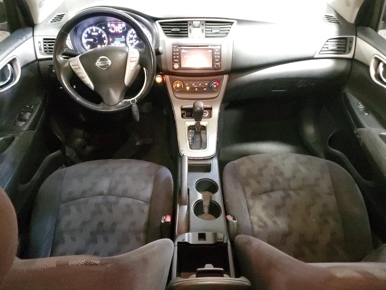 2013 Nissan Sentra - Image 8