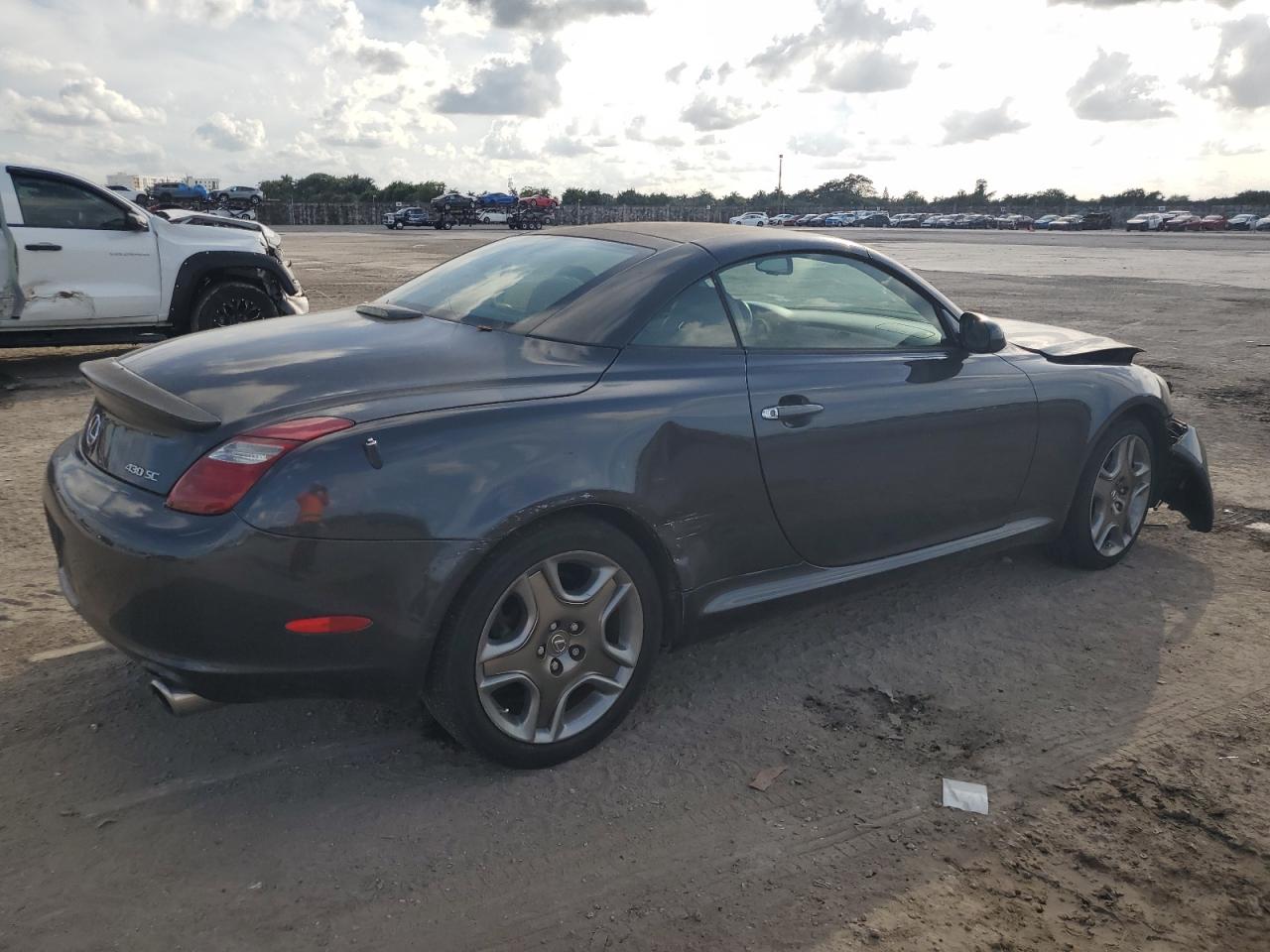 2006 Lexus SC - Image 3