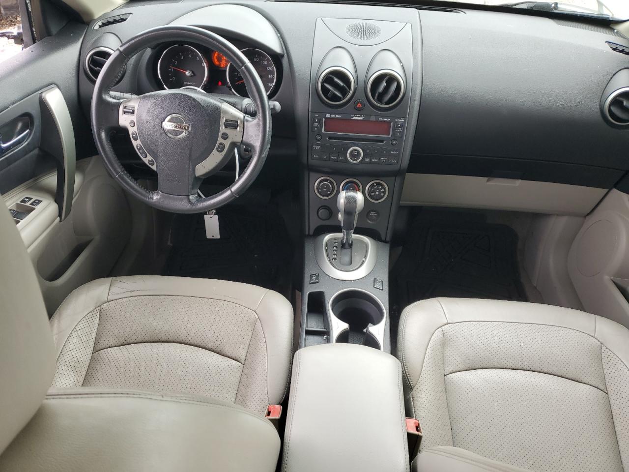 2010 Nissan Rogue - Image 8