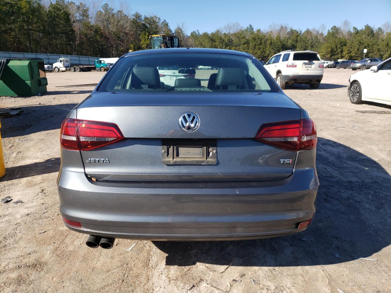 2018 Volkswagen Jetta - Image 6