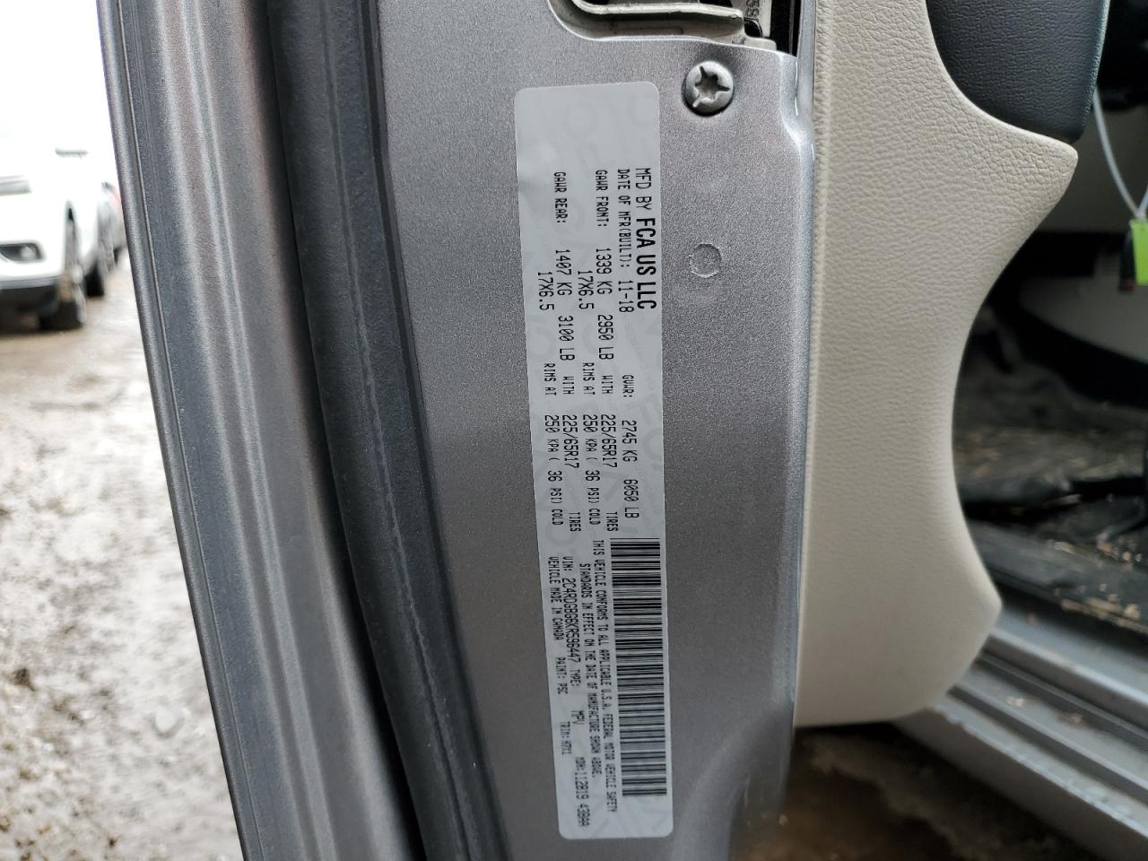 2019 Dodge Caravan - Image 13