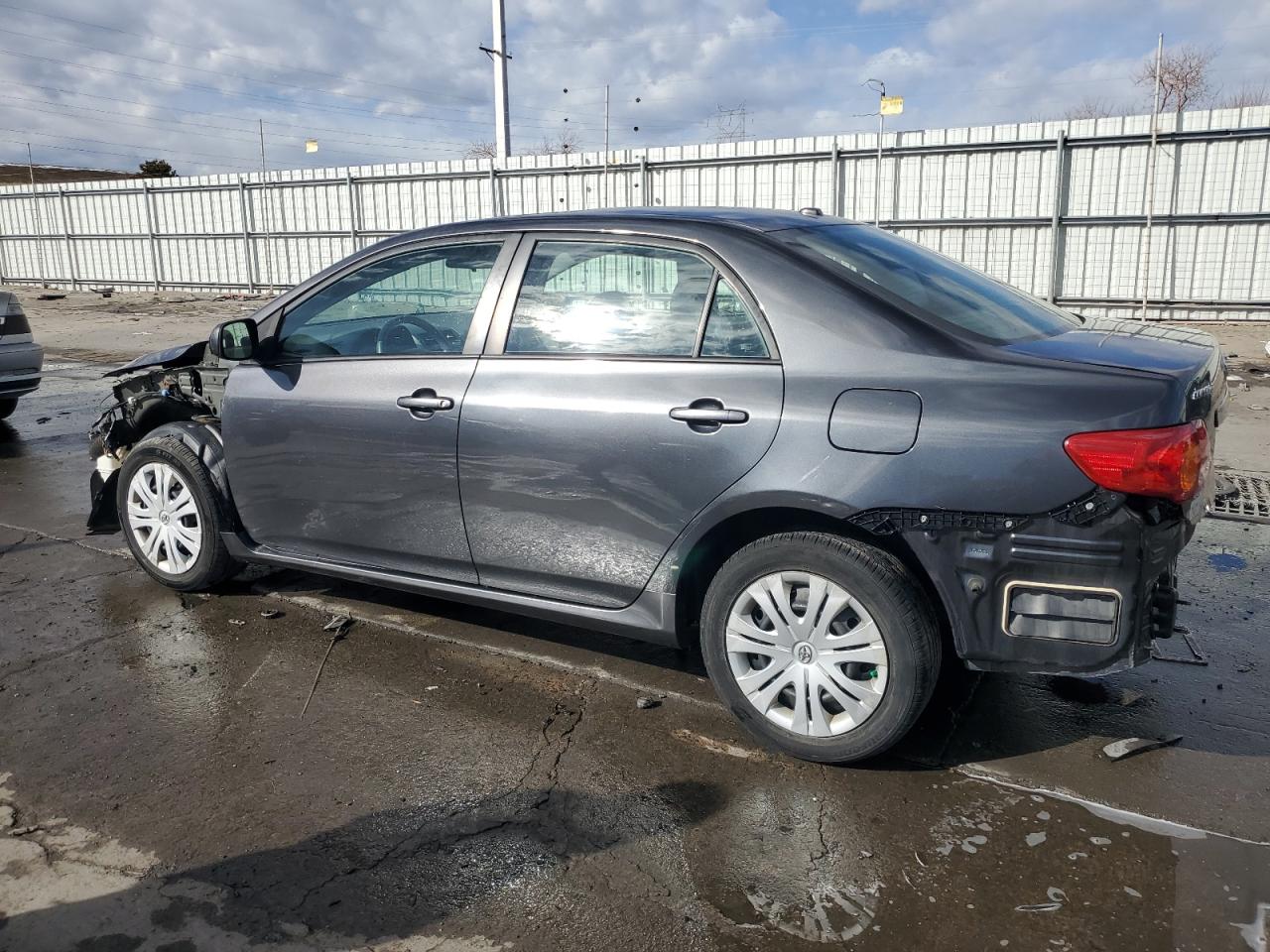 2009 Toyota Corolla - Image 2