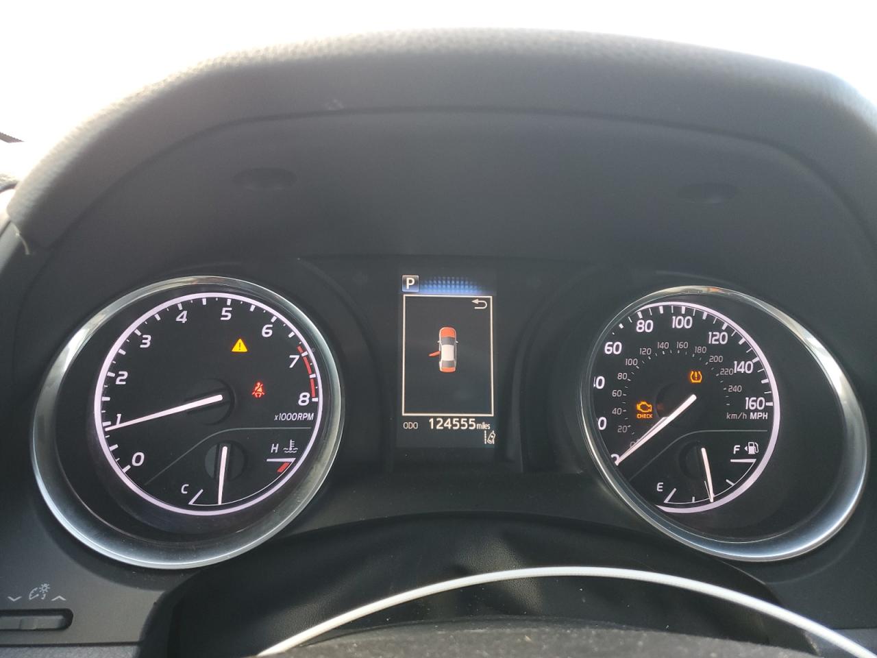 2018 Toyota Camry - Image 9