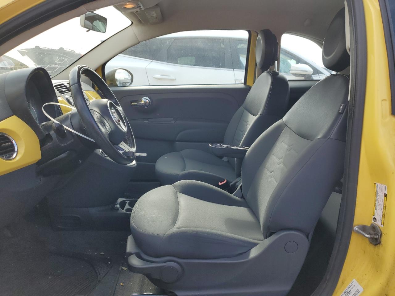 2013 Fiat 500 - Image 7