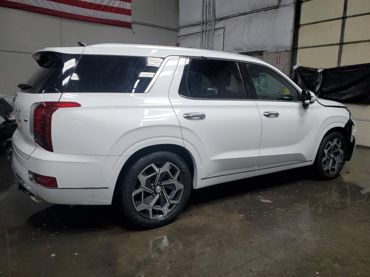 2022 Hyundai Palisade - Image 3