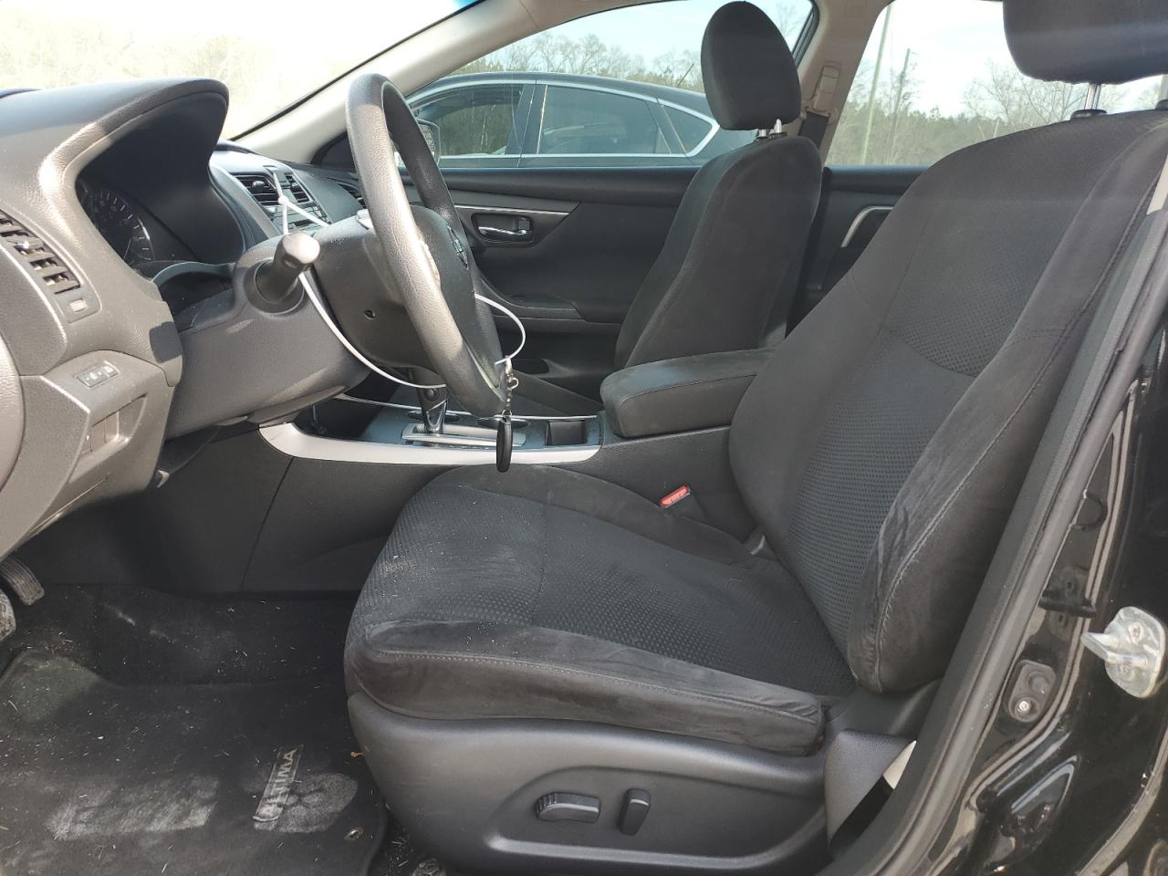 2015 Nissan Altima - Image 7