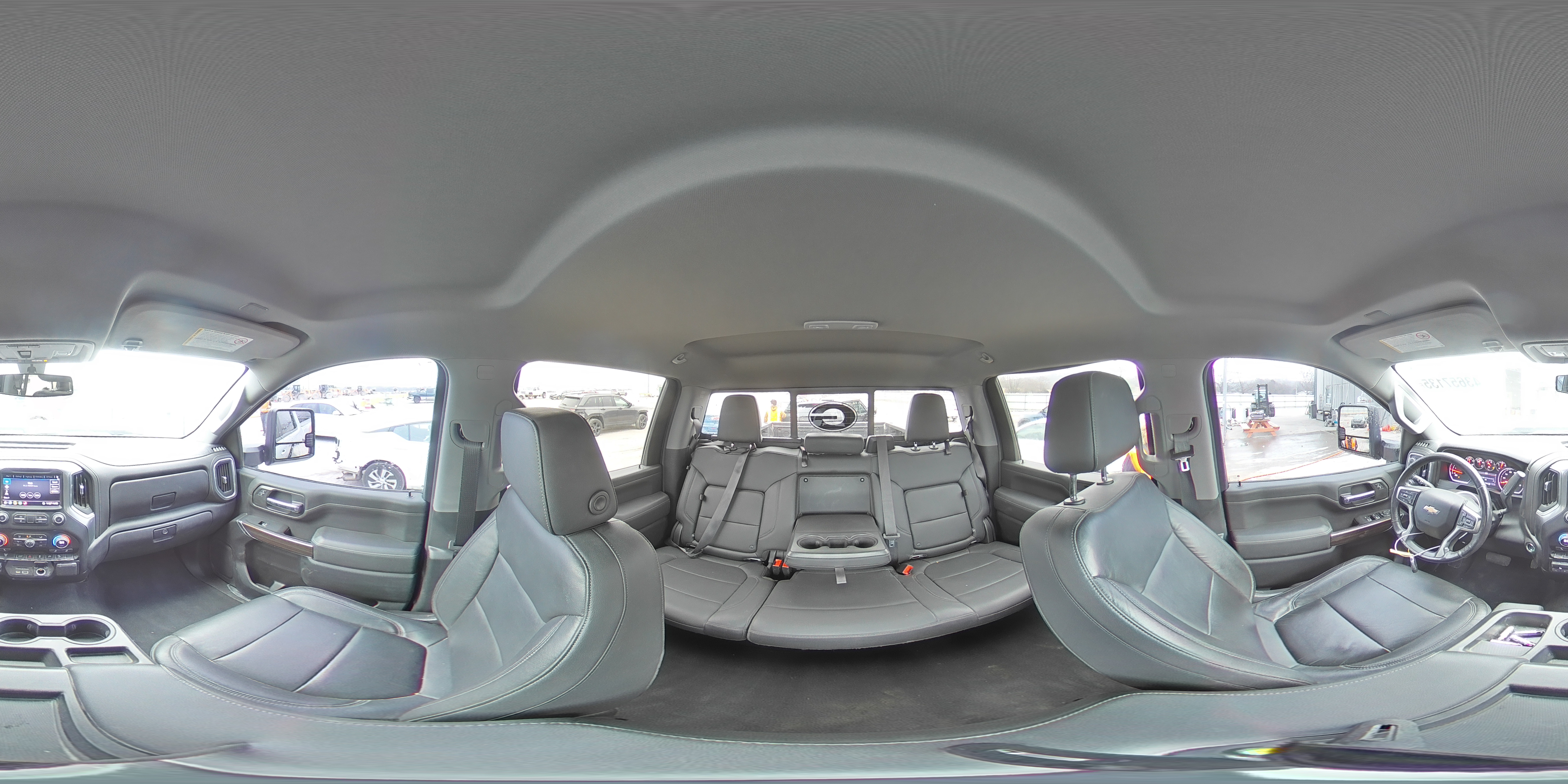 2020 Chevrolet Silverado - Image 12