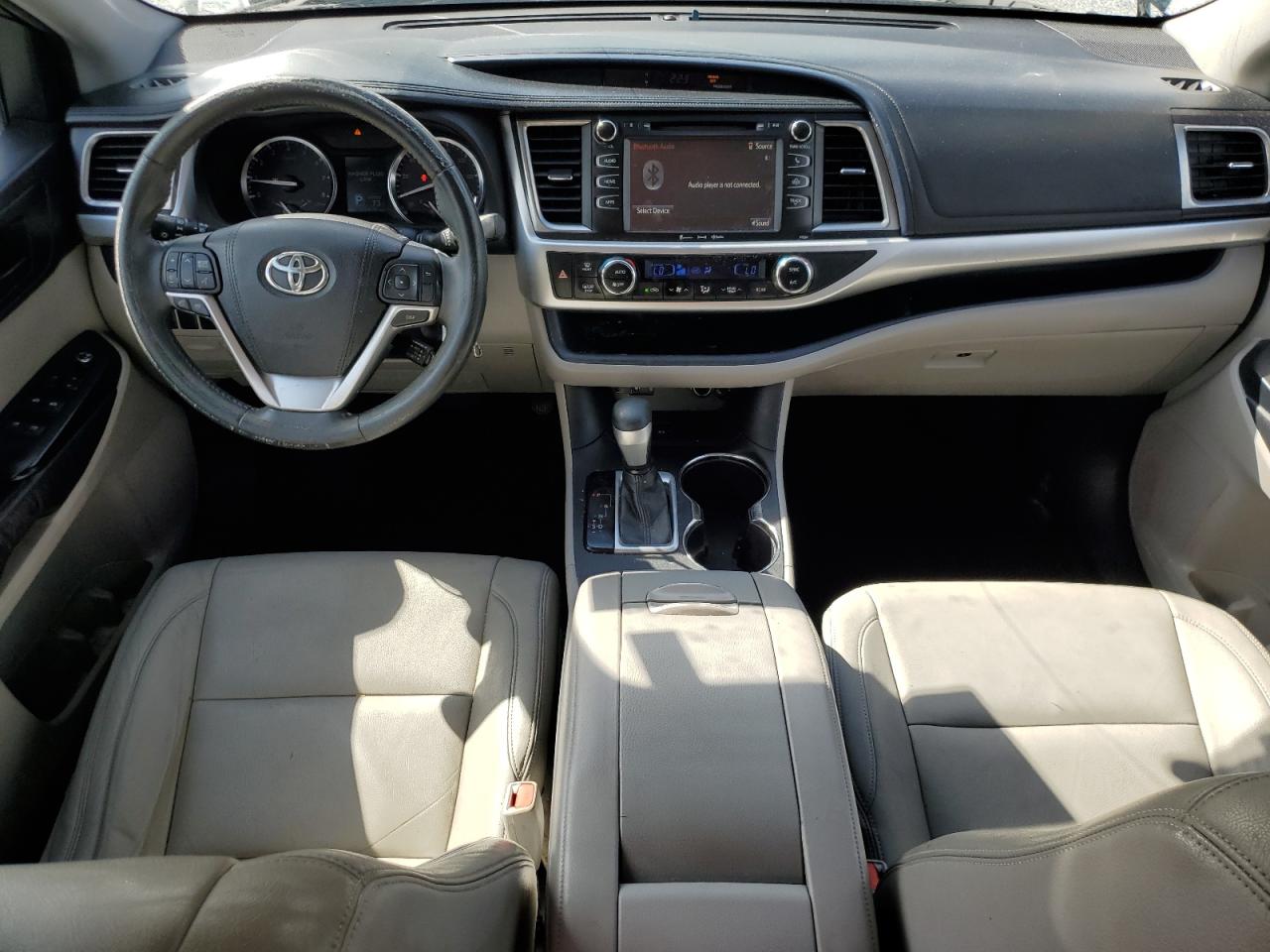 2016 Toyota Highlander - Image 8
