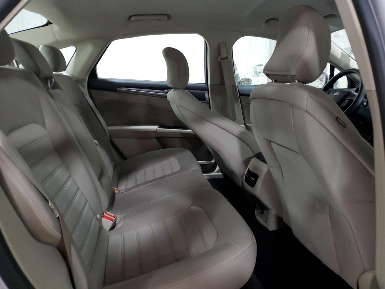 2019 Ford Fusion - Image 10