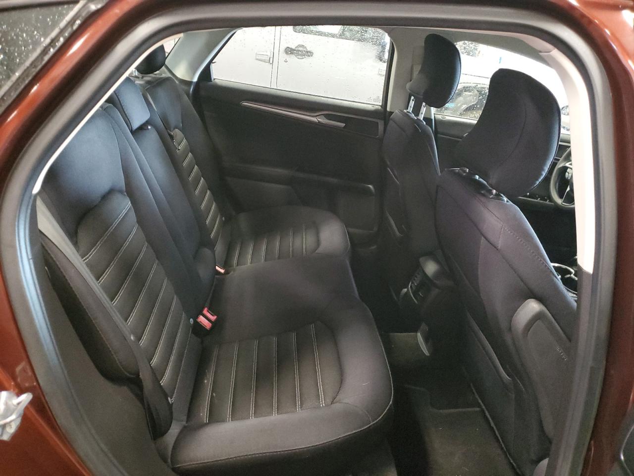 2015 Ford Fusion - Image 10