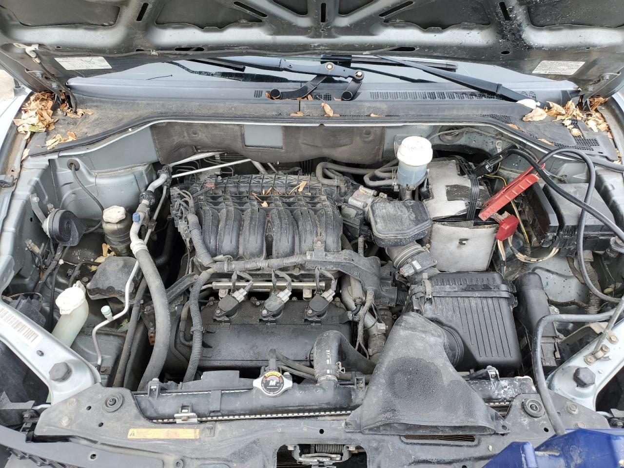 2007 Mitsubishi Endeavor - Image 12