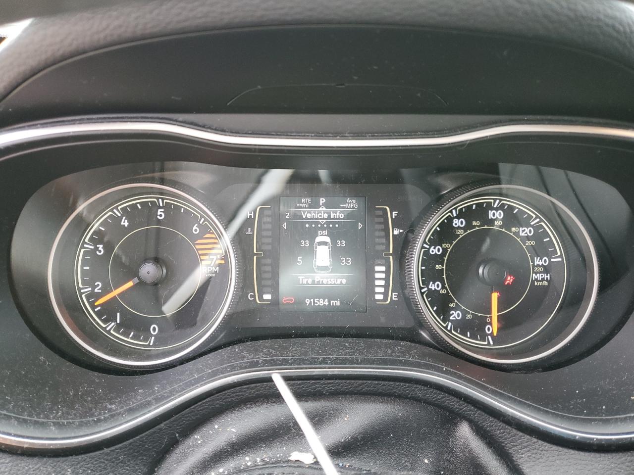 2020 Jeep Grand Cherokee - Image 9