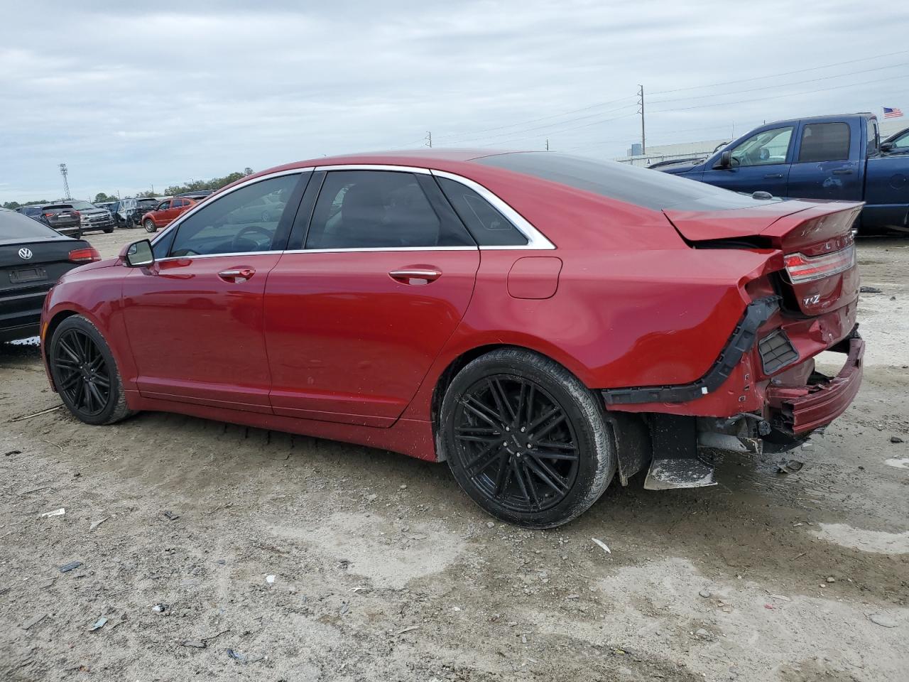 2015 Lincoln MKZ - Image 2