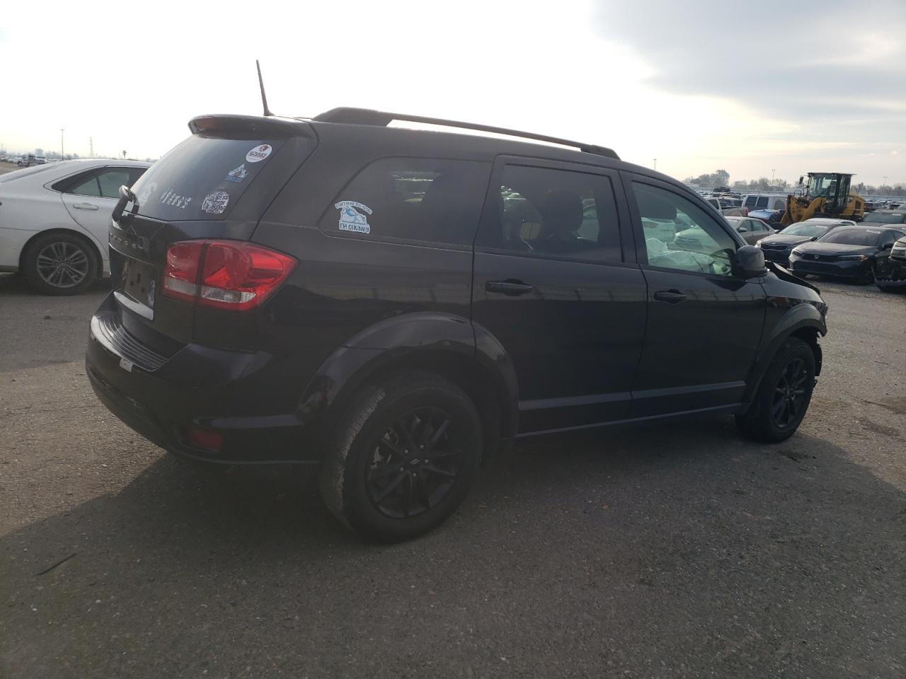 2019 Dodge Journey - Image 3