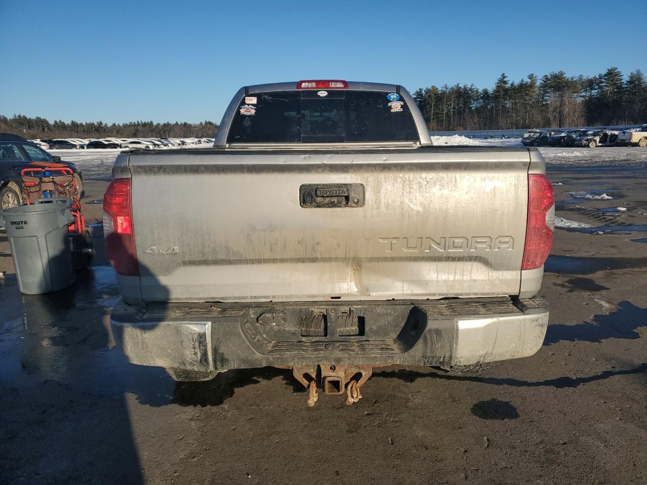 2014 Toyota Tundra - Image 6