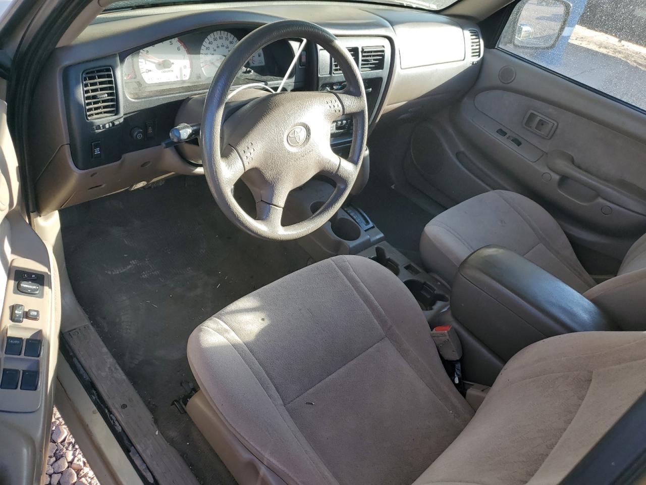 2003 Toyota Tacoma - Image 8