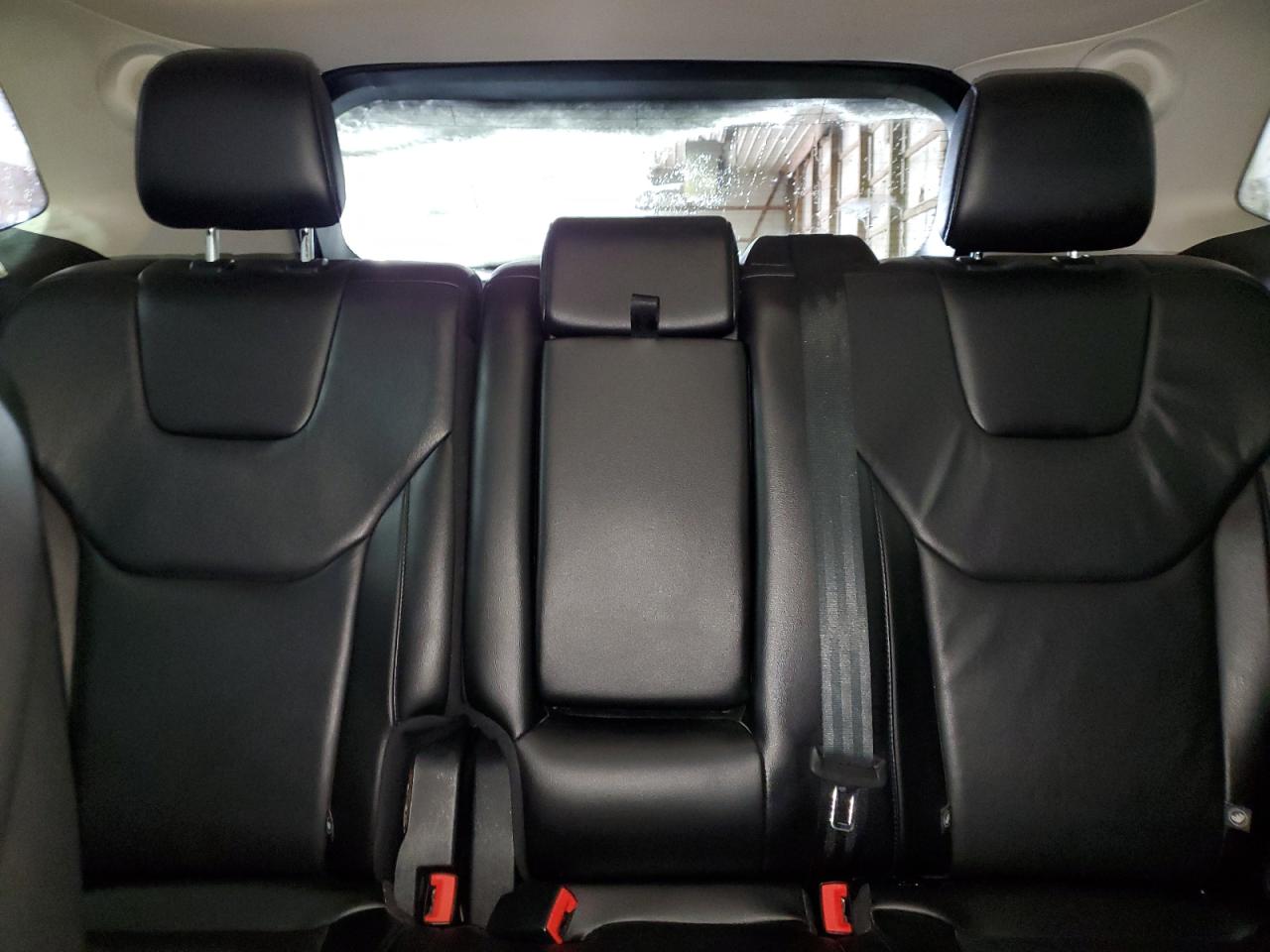 2021 Ford Edge - Image 10