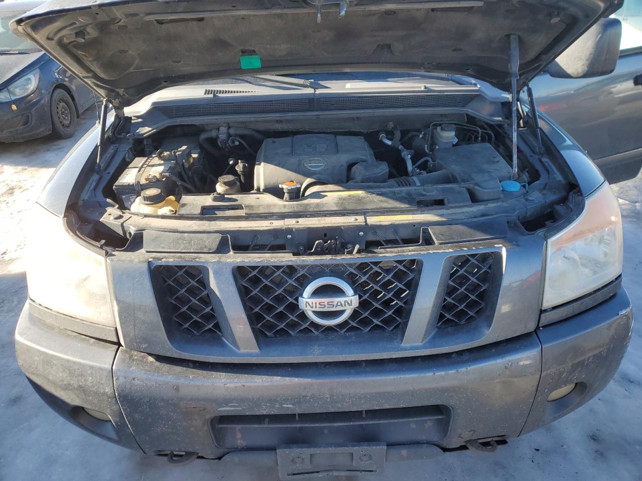 2008 Nissan Titan - Image 11