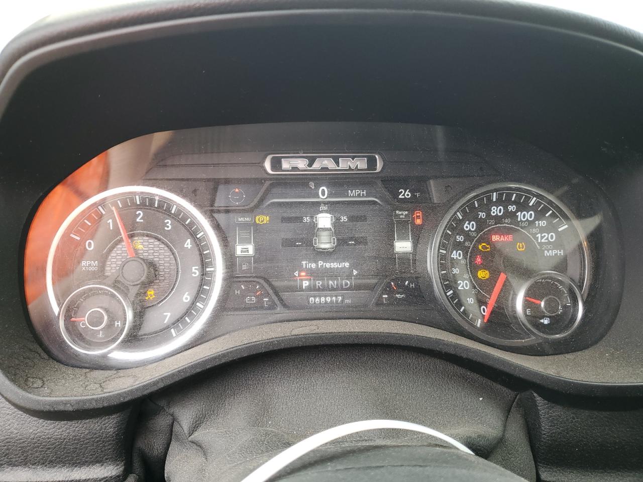 2019 RAM 1500 - Image 9