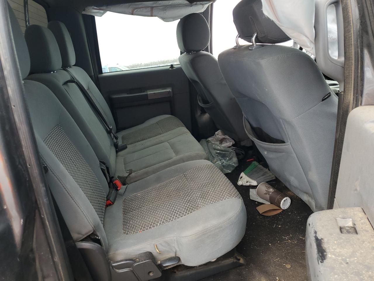 2015 Ford F250 - Image 11