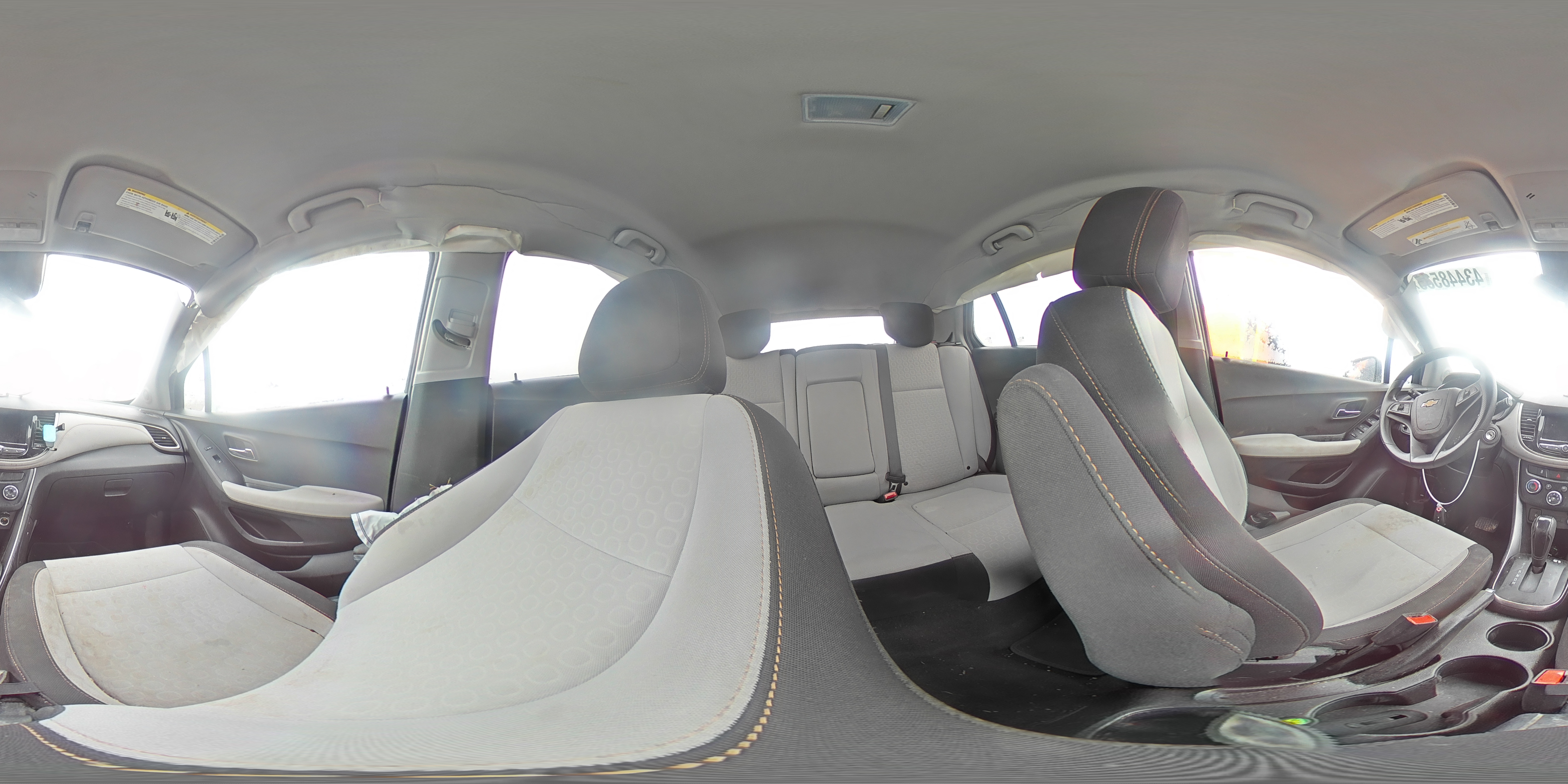 2020 Chevrolet Trax - Image 13
