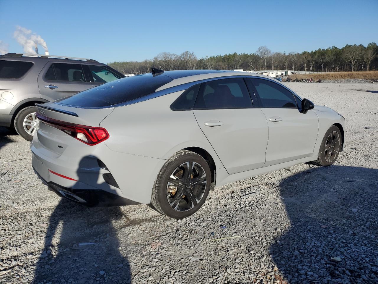 2023 Kia K5 - Image 3