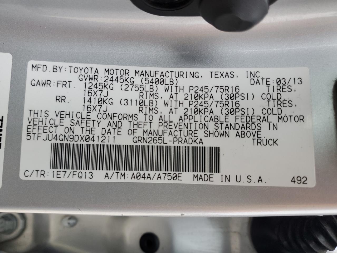 2013 Toyota Tacoma - Image 12