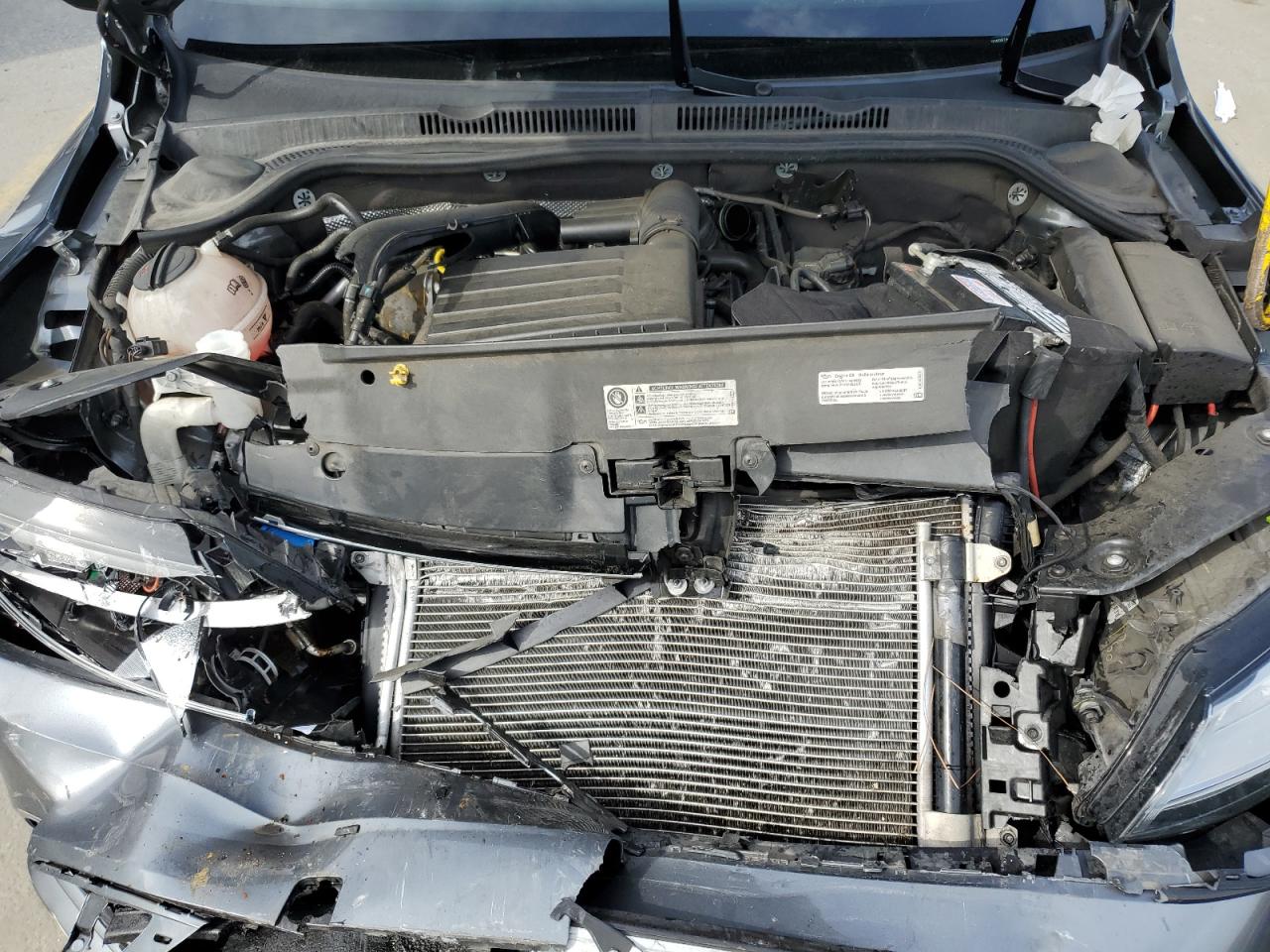 2017 Volkswagen Jetta - Image 11